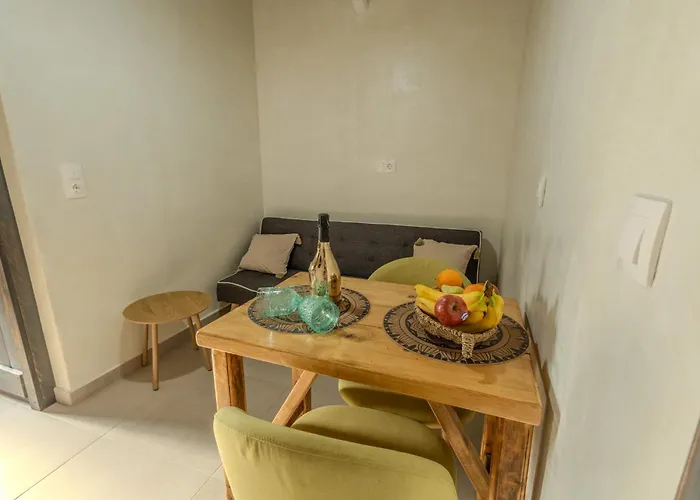 Christos And Family Apartament Archangelos (Rhodes)