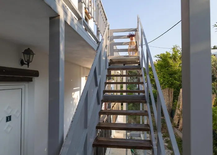 Christos And Family Archangelos (Rhodes)